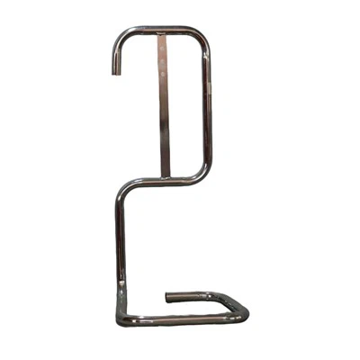 Ugunsdzēšamo aparātu statīvs